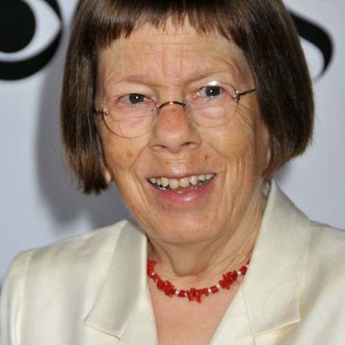 Linda Hunt