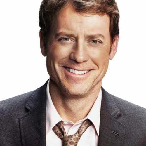 Greg Kinnear