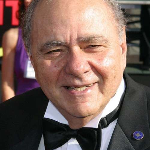 Michael Constantine