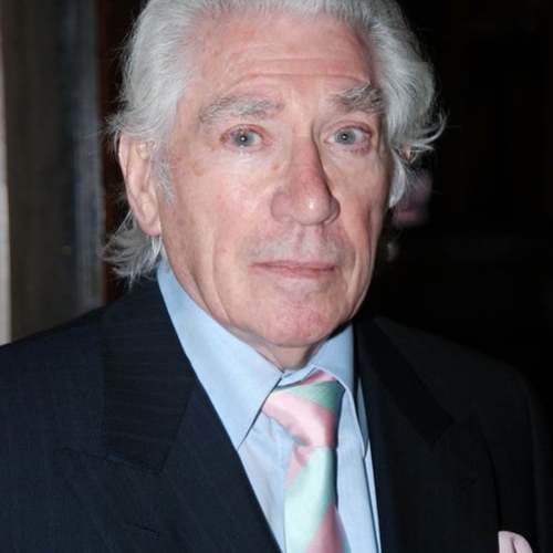 Frank Finlay