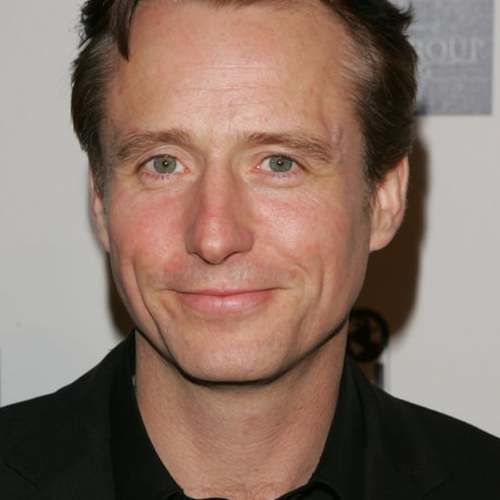 Linus Roache
